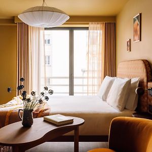 Estudio City Cama King
